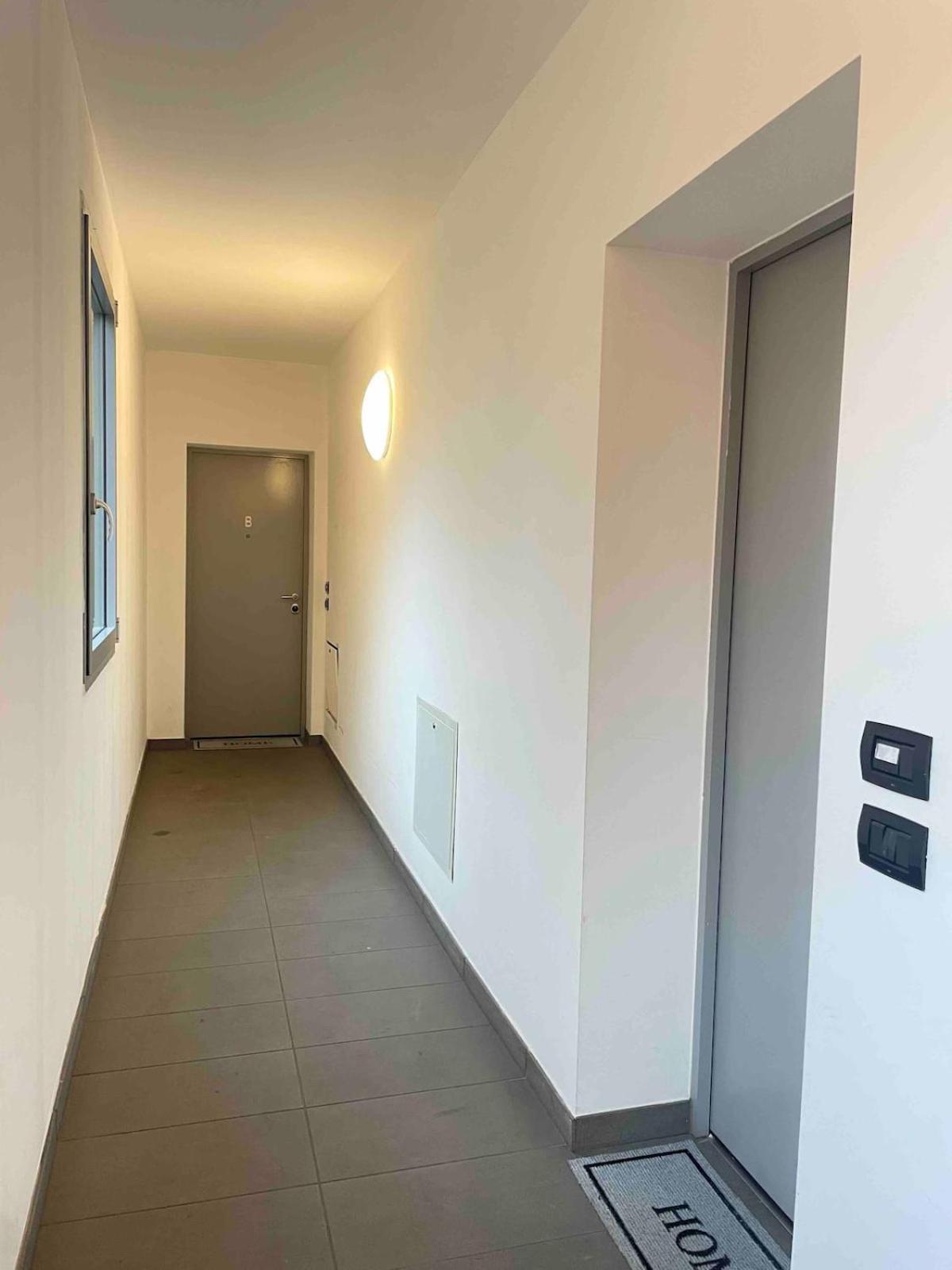 Center - Modern Flat With Free Parking And Wifi - B Apartamento *